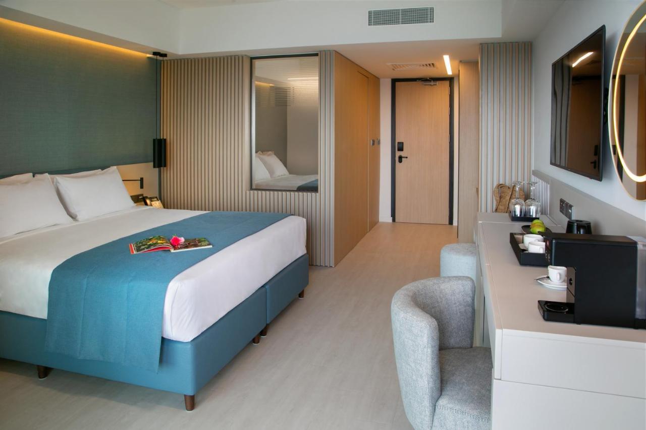 Mercure Larnaca Beach Resort Ngoại thất bức ảnh
