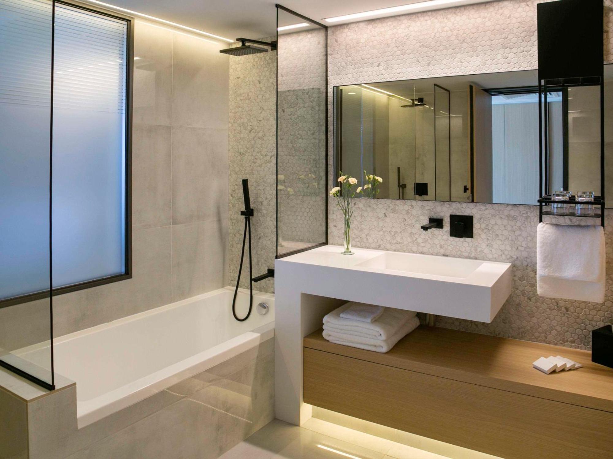 Mercure Larnaca Beach Resort Ngoại thất bức ảnh