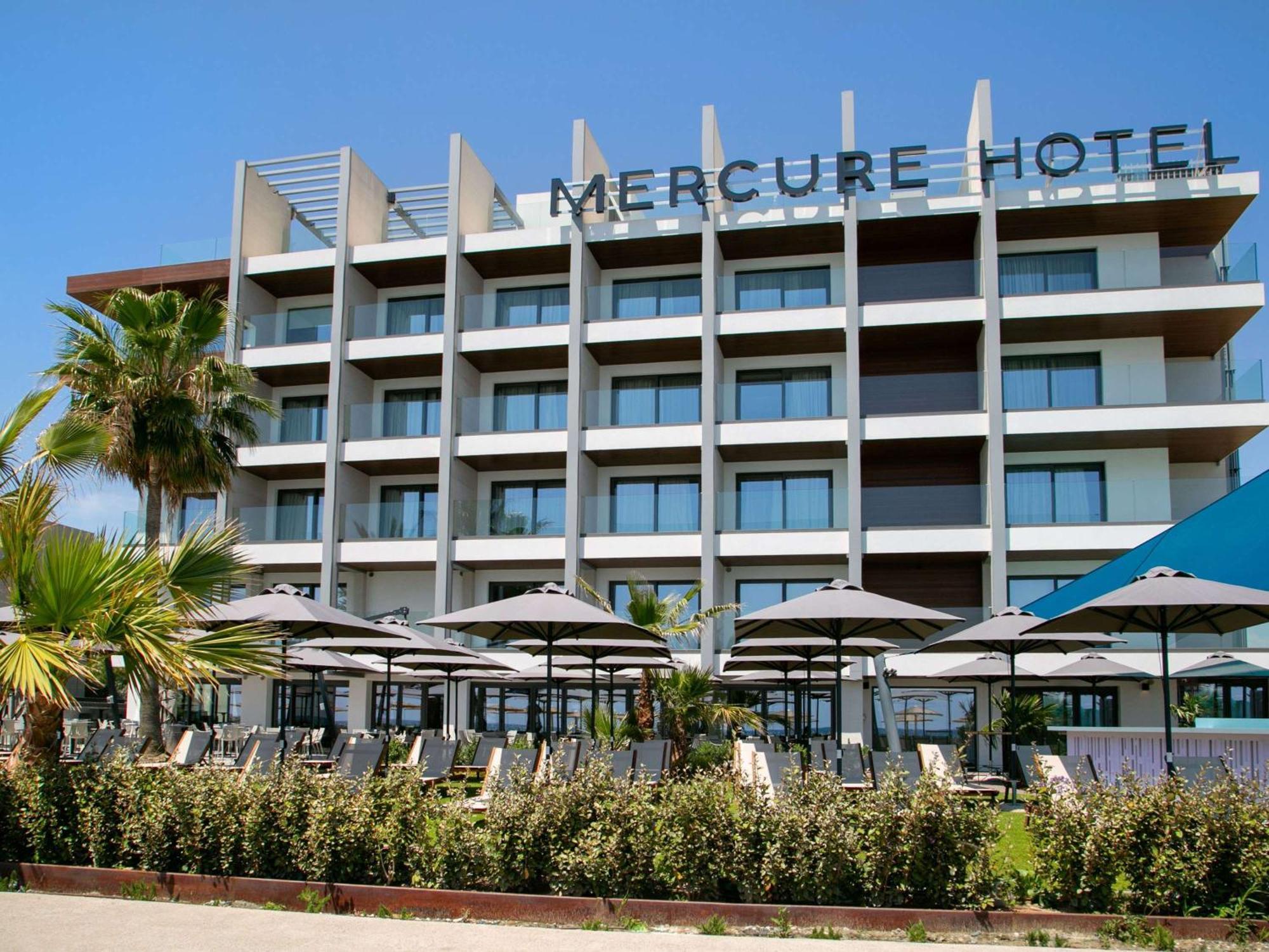 Mercure Larnaca Beach Resort Ngoại thất bức ảnh